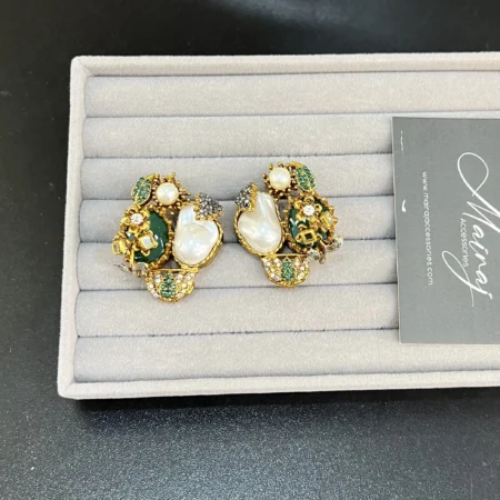 LILY EMERALD