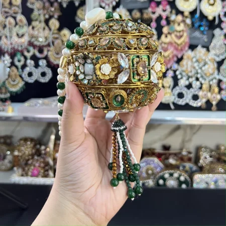 GREEN FLOWER POTLI CLUTCH