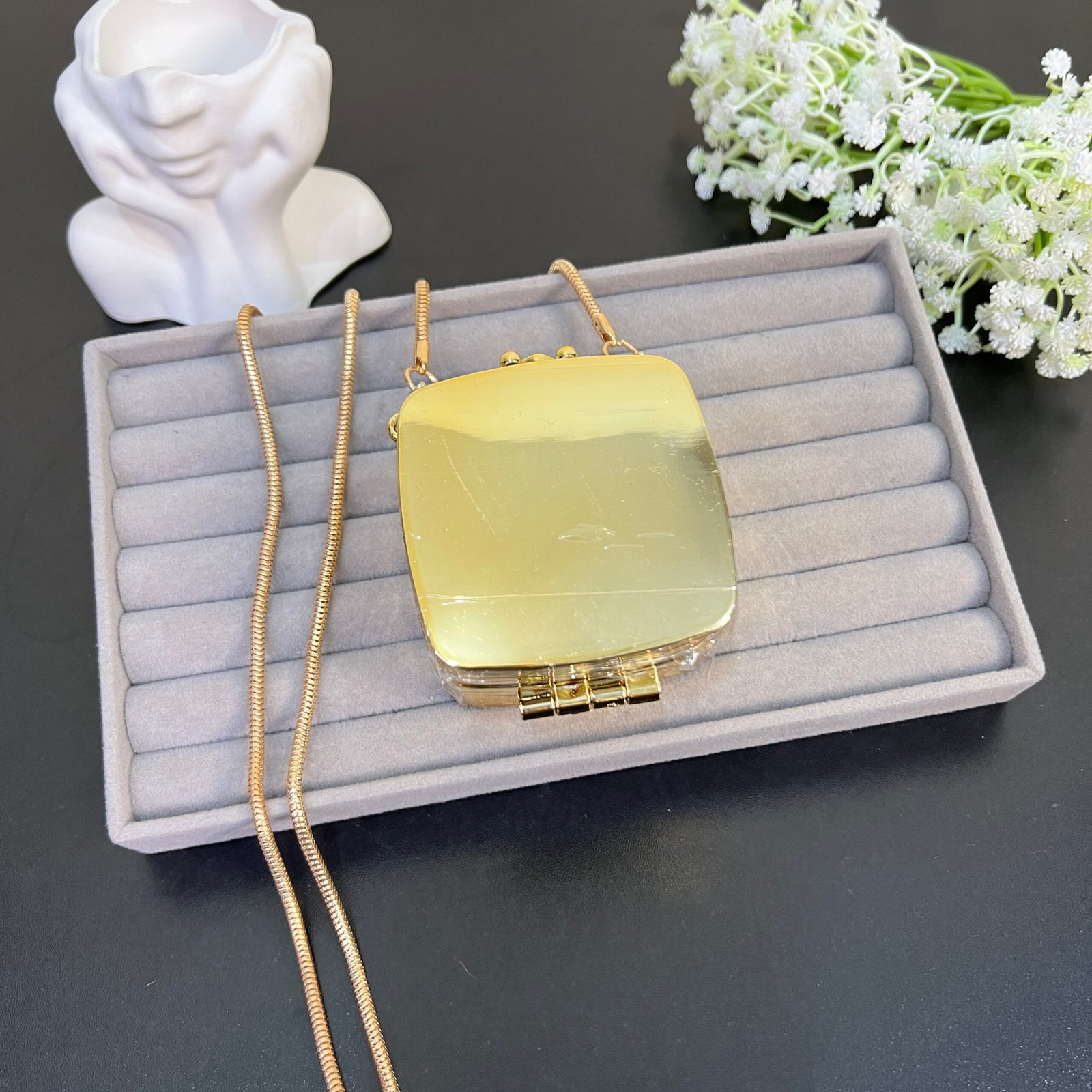 CELINA 2500_- CELINA - Image 1