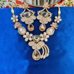 SALEHA GOLD