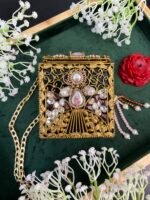 ARMENI PINK DOUBLE SIDED CLUTCH - Image 2