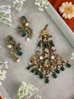 DURABA GREEN JHOOMER AND EARRINGS SET - Image 3