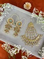 GOLDPLATED KUNDAN JHOOMER AND EARRINGS SET - Image 3
