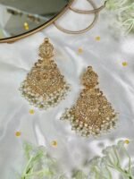 MINAL GOLDEN STATEMENT EARRINGS - Image 3