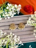 SAFEENA ZIRCON STUD EARRINGS - Image 3