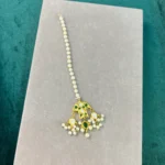 MINI GREEN THAPPA KUNDAN TEEKA