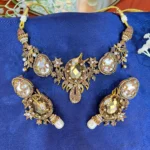 ARWA CHAMPAGNE NECKLACE SET