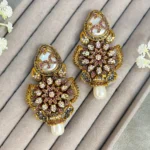 LILY MAUVE EARRINGS